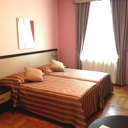 1 Hotell 4*