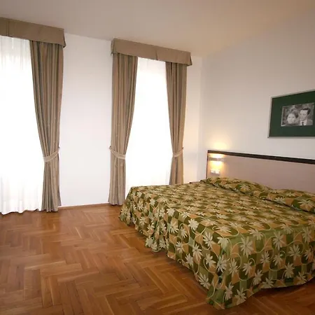 1 Hotell Prag