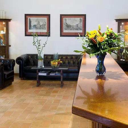 1 Hotell 4*
