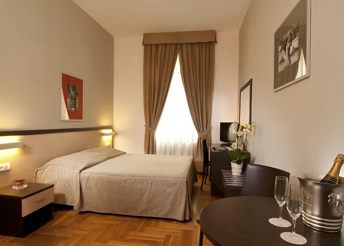 Hotell 1 4*