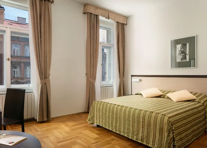 Otel 1