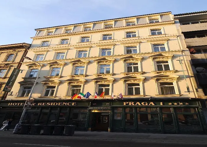 1 Отель 4*